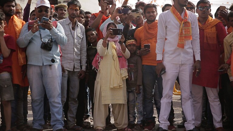 『燃えあがる女性記者たち』全国公開中　©Black Ticket Films