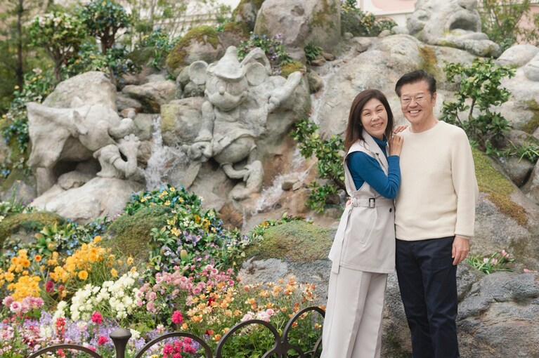 吉田よしかさん（左）と吉田パパ