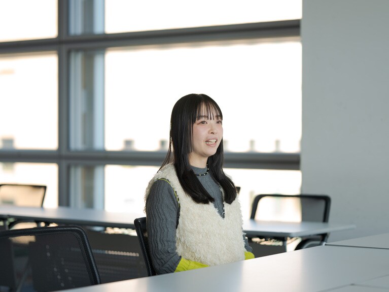 前川瞳美さん。