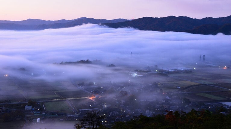 亀岡市の雲海。