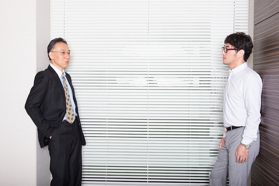大野茂氏(左)と速水健朗氏(右)は、2時間ドラマの魅力に心を掴まれた。