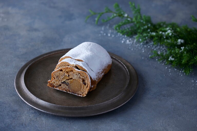 「シュトーレン」（限定100台）3,600円。14cm×8cm。アルコール使用。