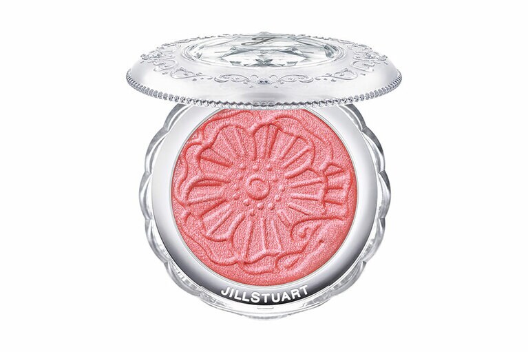 メルティシマー ブラッシュ 01 2,860円。