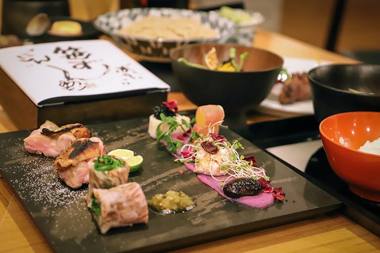 沼尻高原ロッジ［福島／猪苗代沼尻温泉］夕食一例。