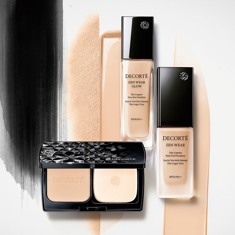 2022年に発売したリキッドファンデ「ゼン ウェア フルイド」。24年にはグロウタイプが加わった。