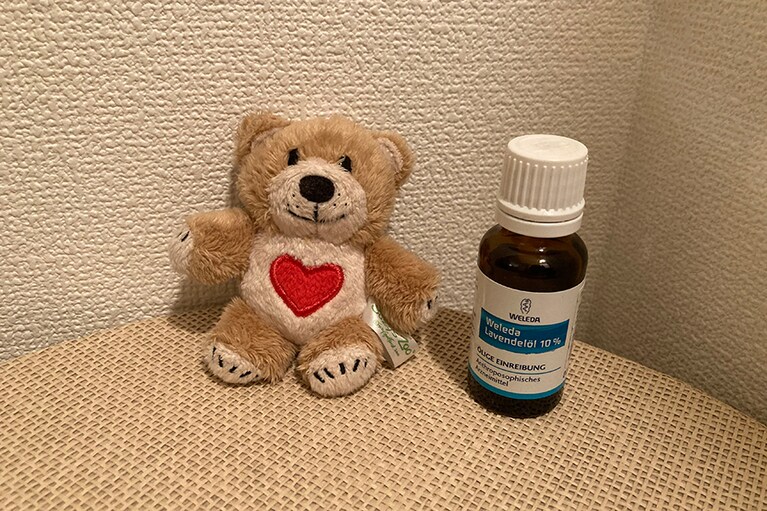 肌触りのいいキーホルダーやアロマのラベンダー。