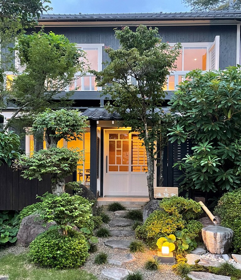 ゆふいん束ノ間・現代湯治宿舎 湯倫舎［大分／由布院温泉］湯倫舎外観。