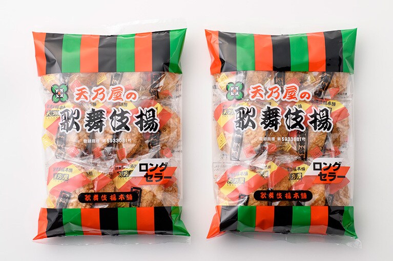 【東京都】天乃屋の「歌舞伎揚」各240円(11枚)。