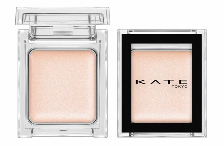 肌のくすみを払って明度を上げてくれる、理想的なアイベースアイテム。ケイト　ザ　アイカラーベース　001 715円(編集部調べ)／カネボウ化粧品