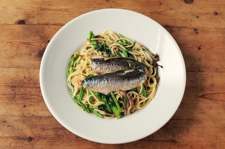 いわしのっけペペロンチーノ。