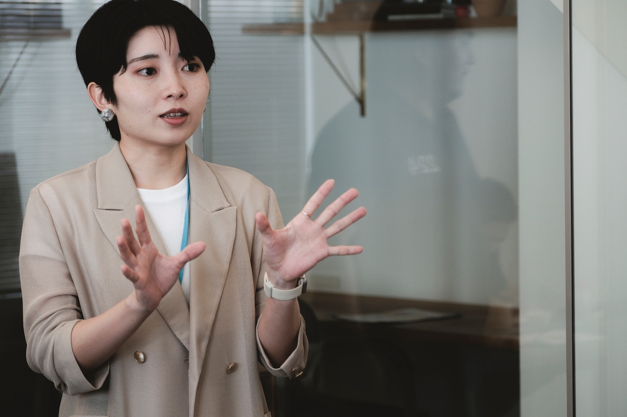 石橋 妹了有さん。佐賀県へ旅をするなら武雄温泉とやきものをセットで楽しむ方法も。