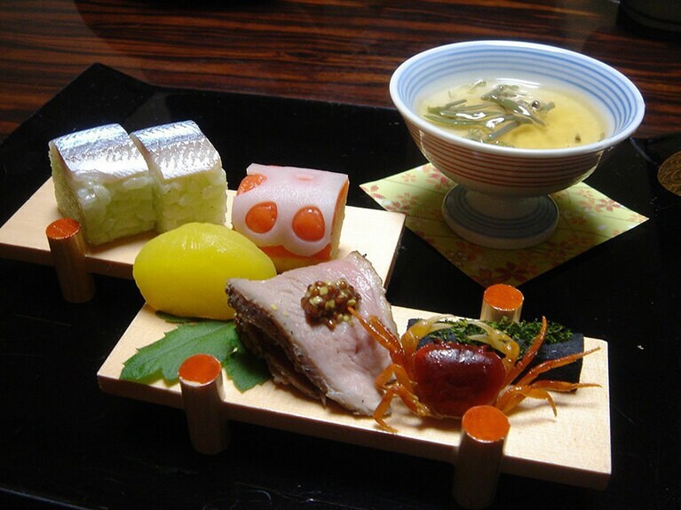 加満田［神奈川／奥湯河原温泉］夏の前菜イメージ。