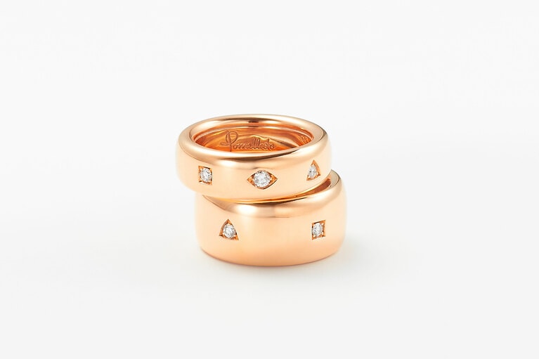 「イコニカ」リング（RG×DIA）上 429,000円　下 583,000円／ともにポメラート（ポメラート クライアントサービス）