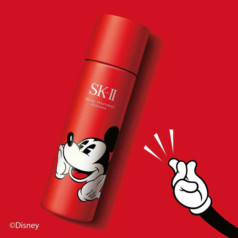 SK-II フェイシャル トリートメント エッセンス ミッキーマウス リミテッド エディション 230mL 23,000円(数量限定発売中※)。©Disney