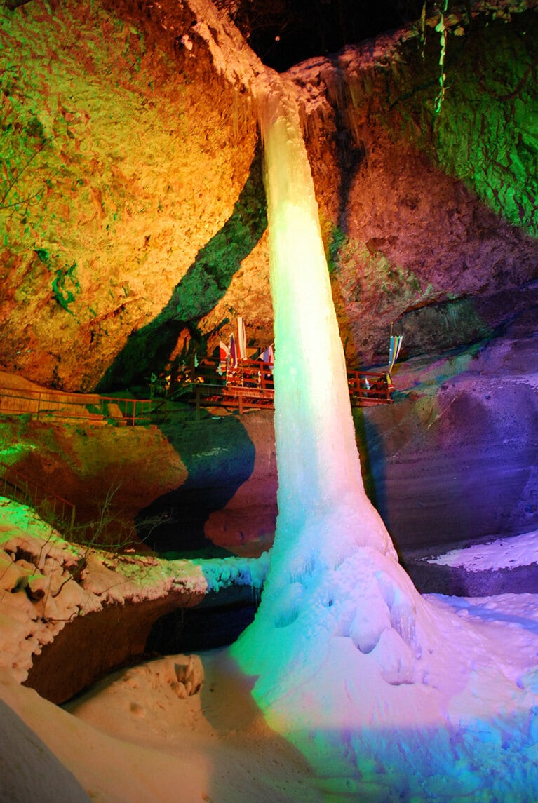 【青森県】乳穂ヶ滝。