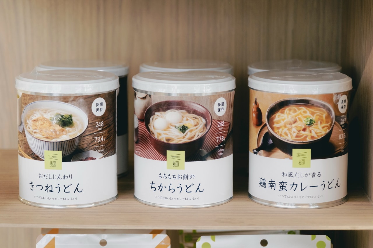 うどんのコシにも定評ある缶入り「うどん」たち。