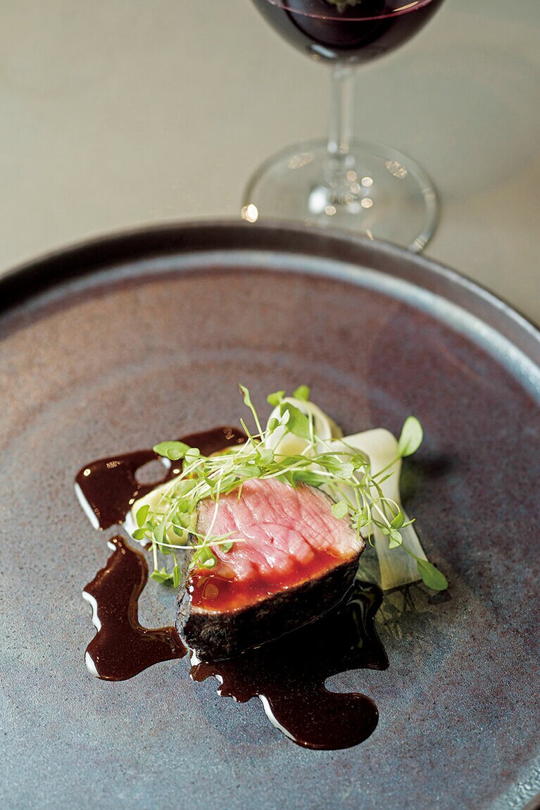 【PAIRING】 肉料理 短黒牛のグリル ＆ ファンキー・シャトーファンキー・ルージュ2020。