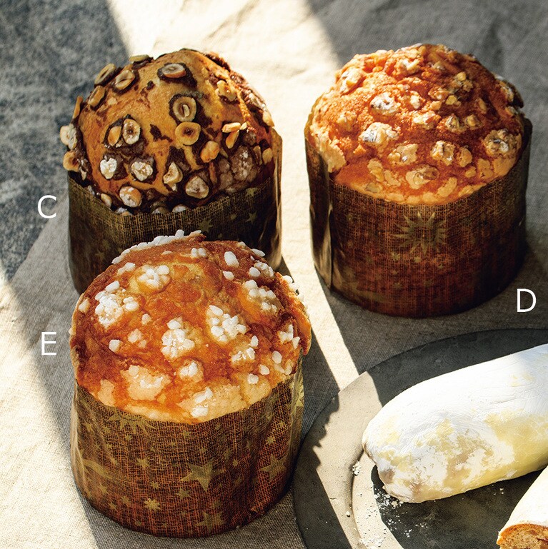 C：ヘーゼルナッツチョコレートに杏仁のアロマが粋。ジャンドゥージャ 3,780円。D：オレンジ香る人気の定番。クラシコ 3,240円（グランデサイズ 5,400円）。E：2種のレモンがコンフィやジャムになって練りこまれている。地中海と瀬戸内レモン 3,564円／The Mandarin Oriental Gourmet Shop