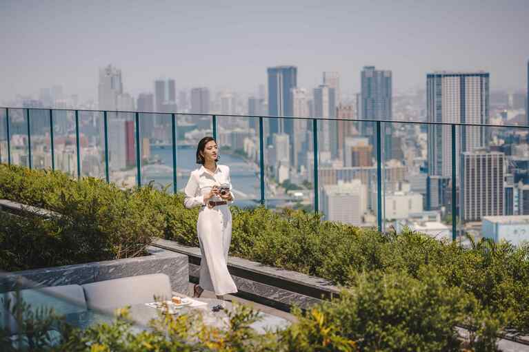 「Vue Mer（ビュメール）」のテラス。