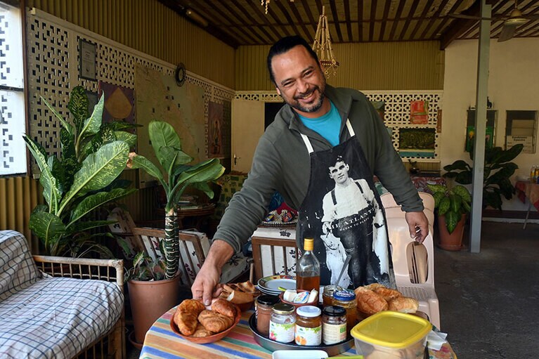 ティオにホテルはないので、民宿ステイ。心づくしのおもてなしに、ほっこりします。こちらでは乗馬もアレンジしてくれます。