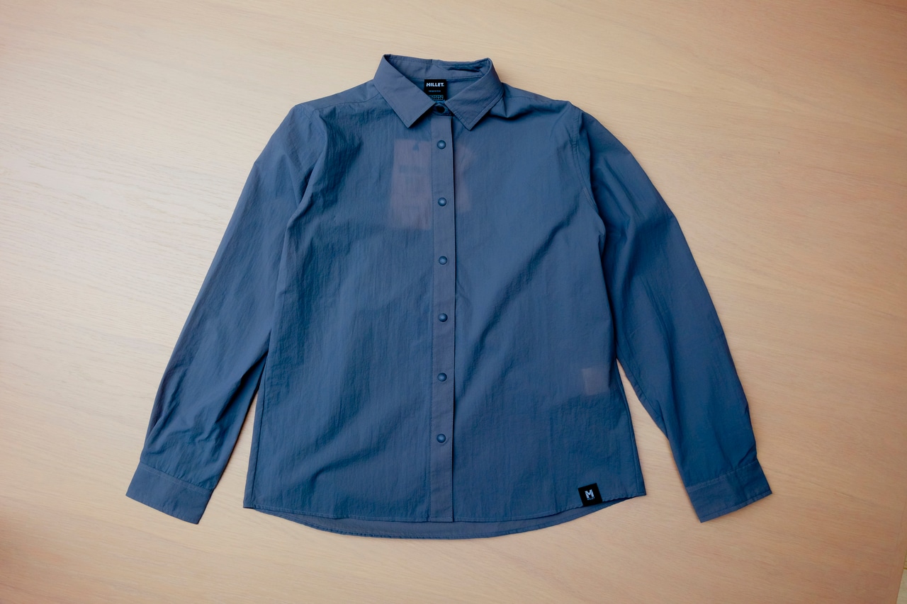 セムノ ウルトラライト ロングスリーブシャツ／15,400円。