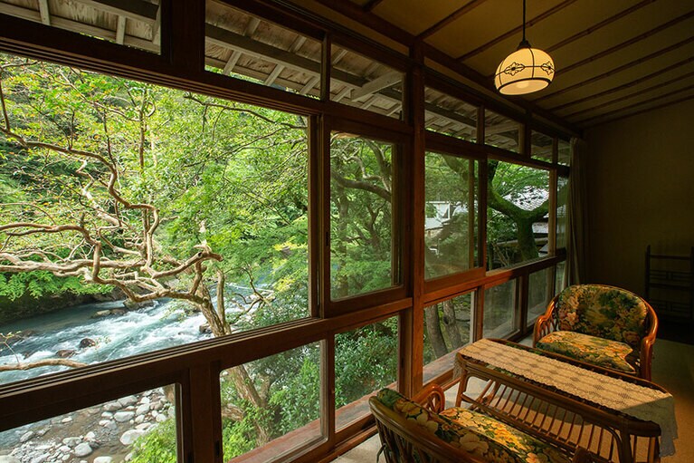 福住楼［神奈川／箱根 塔ノ沢温泉］桜三の客室。