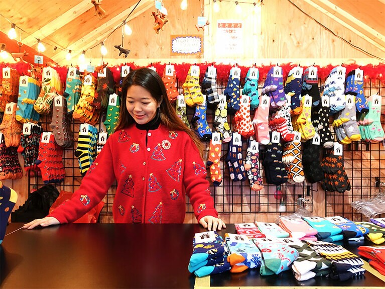 この日の販売担当は日本人女性のかたでした。