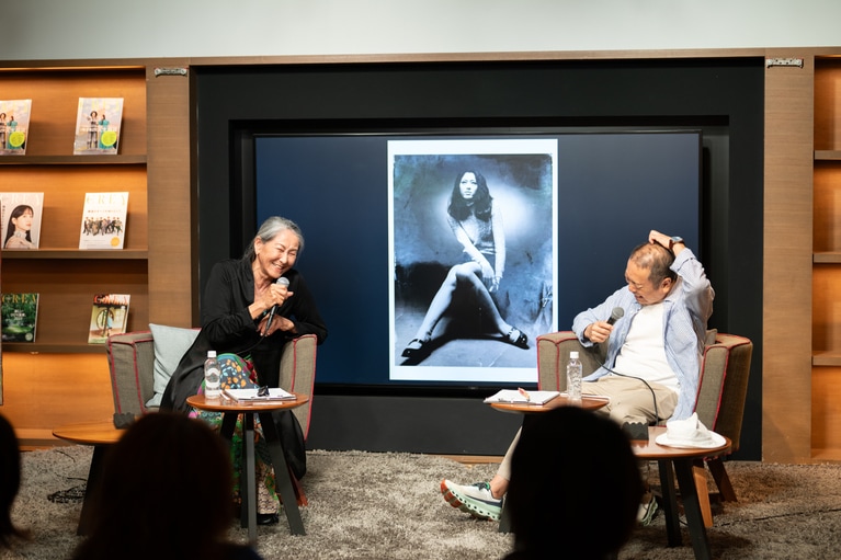 代官山 蔦屋書店で行われた浅野順子さんと近田春夫さんトークイベントにて。