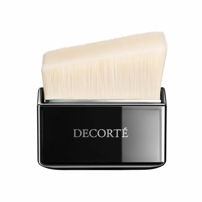 スクエア ファンデーション ブラシ 4,400円。