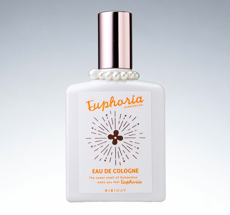 歩いているとどこからかふわっと漂ってくる、あの金木犀の香りを再現。BIBIDAY・Euphoria キンモクセイ コロン30ml 1,650円／ツーウェイワールド