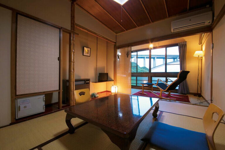【別府明礬温泉 岡本屋旅館】