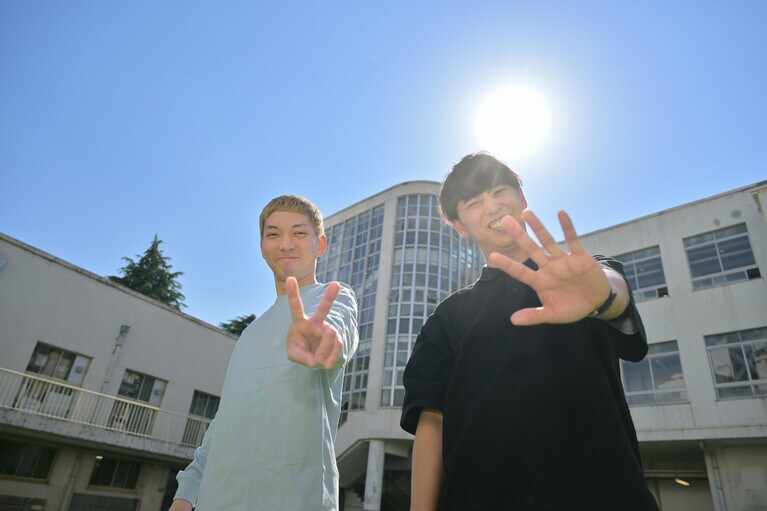 ちょっとでもニューヨークを面白いと思ってくれたら単独ライブに足を運んでほしい。