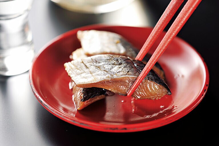 身欠にしんと山椒の葉を漬け込んだ「にしんの山椒漬け」は会津の伝統的な保存食。会津の里山の恵みを郷土料理で味わう。