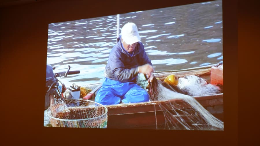 フードミーティングでは、伝統漁法のビデオ上映や、実際の漁師さんを招いてのトークなども行われました。