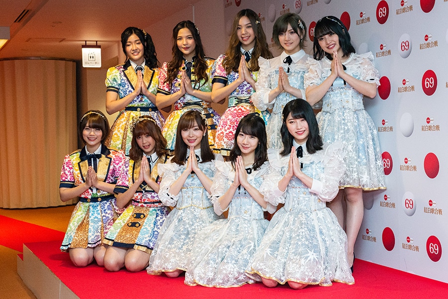 AKB48とBNK48の代表メンバー。指原莉乃にとってはAKB48でラストの紅白に。