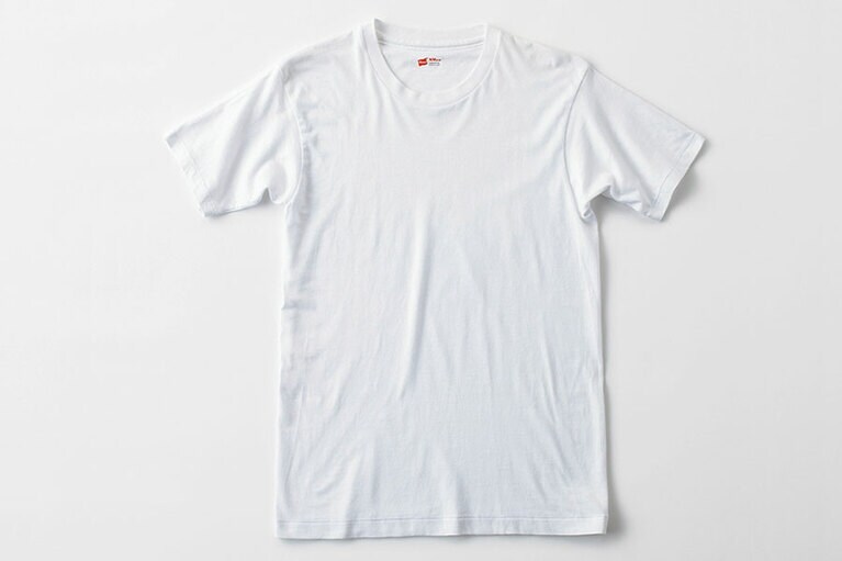 ヘインズ  「RED LABEL  3PAC CREW NECK T-SHIRTS」 2,000円（参考価格）。