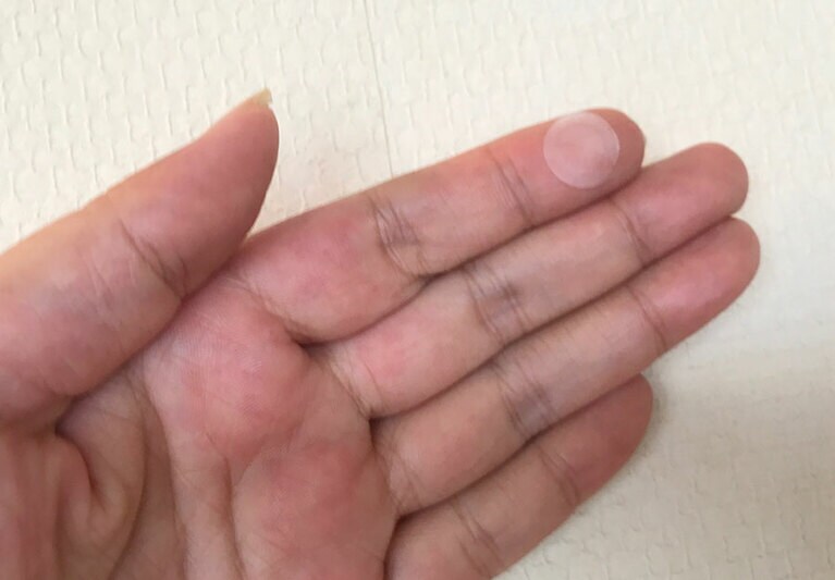 密着力も高く貼ったらピタッと動かない。