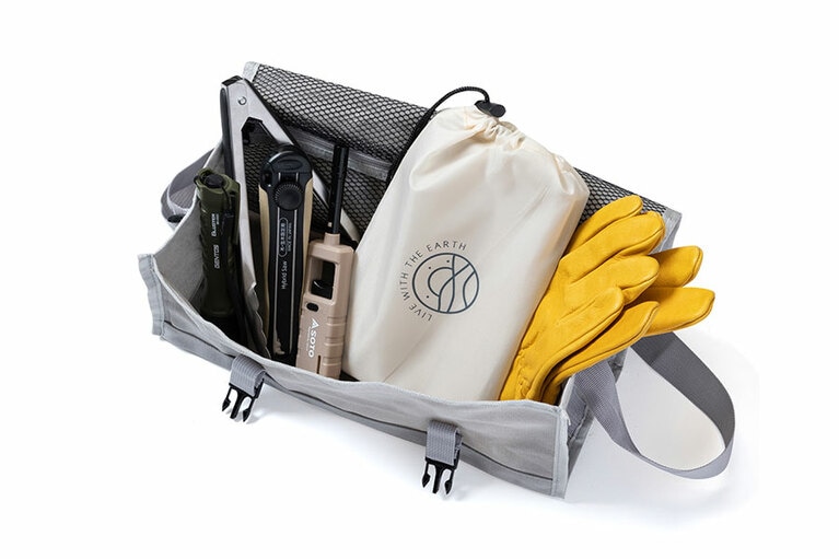 点火棒やグローブなどと同じサイズ感