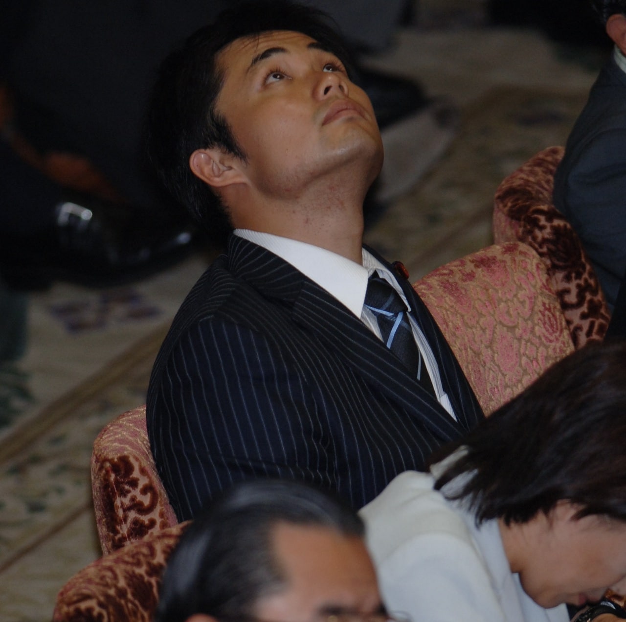 新人議員時代の杉村さん。©文藝春秋