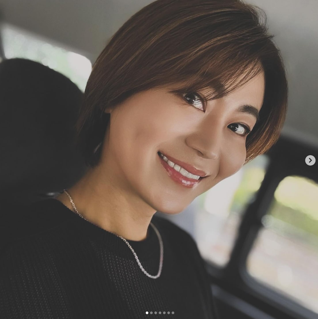 美しさも限界突破中。氷川きよし公式Instagramより。