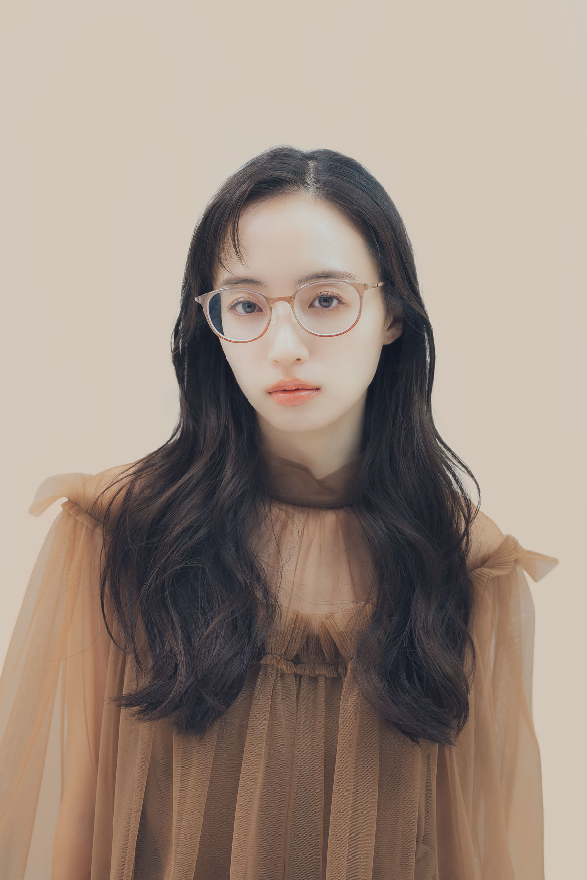 「ベージュ」着用イメージ。