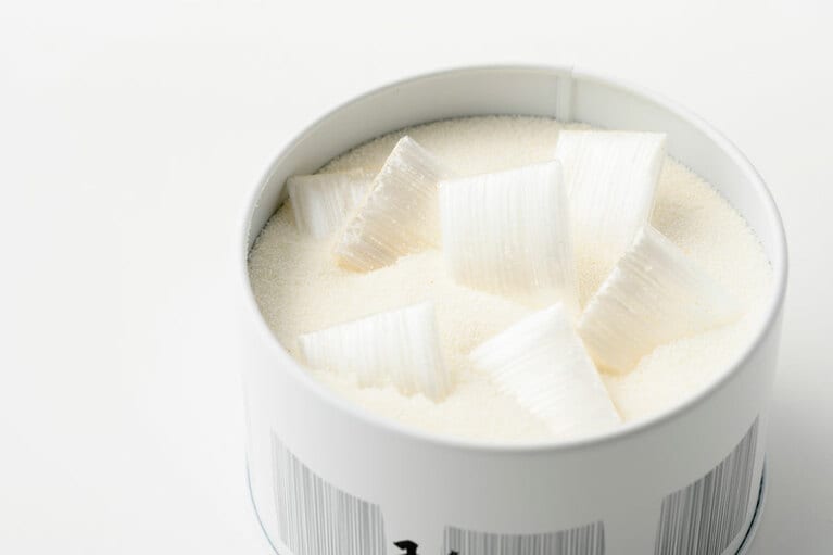 九重本舗玉澤「霜ばしら」2,916円 (40g)／宮城県