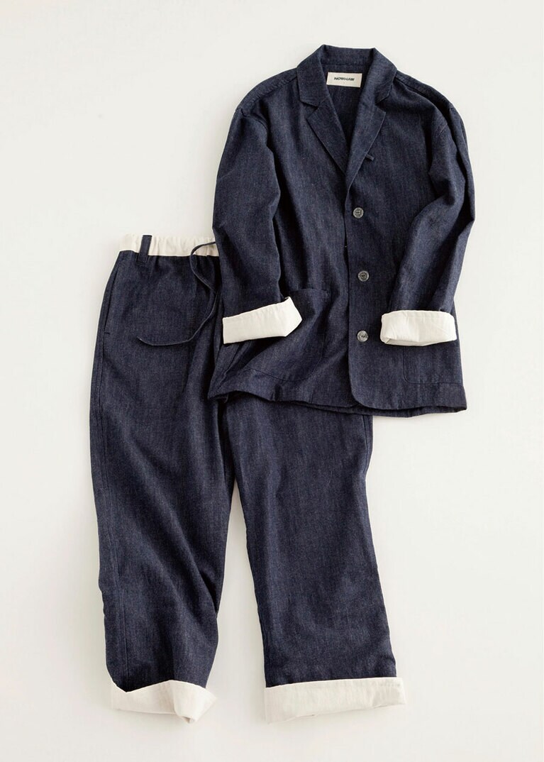 “day” pajama 22,000円、3サイズ展開。