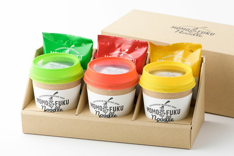 ギフトBOX 3食入り 1,700円(3個入)／MOMOFUKU NOODLE