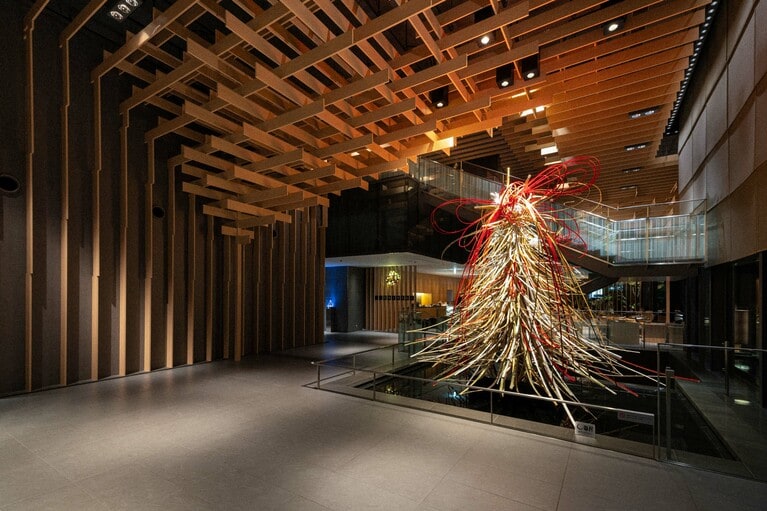 大迫力の生け花。