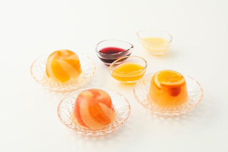 フルーツゼリー寄せ 2,916円(3個入り)。