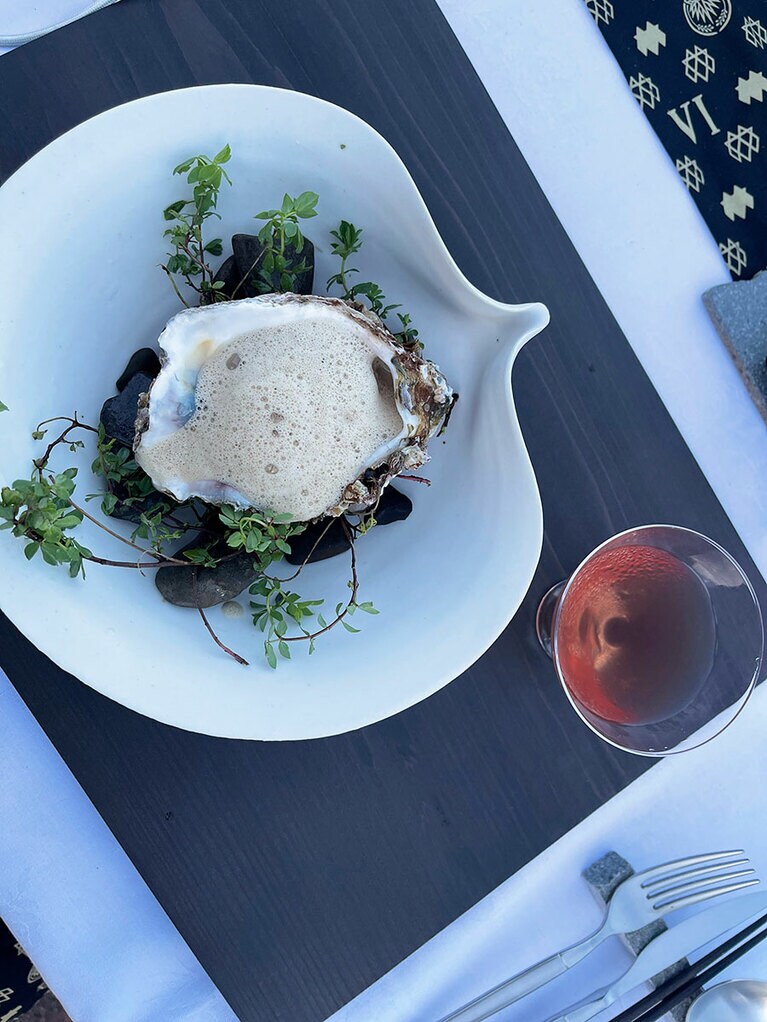 「酔っ払い牡蠣」と「花に幕、芒に月」。