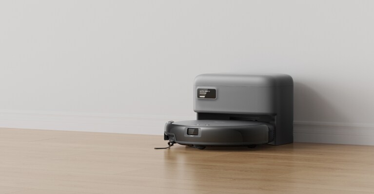 アンカー・ジャパン「Eufy Robot Vacuum Auto-Empty C10」29,990円。