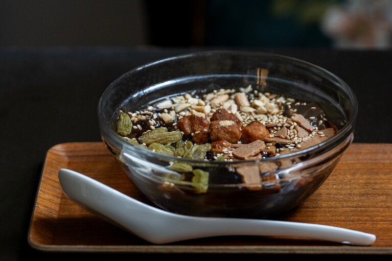 「糍粑氷粉」770円。2025年の提供は8月6日～9月下旬（予定）。