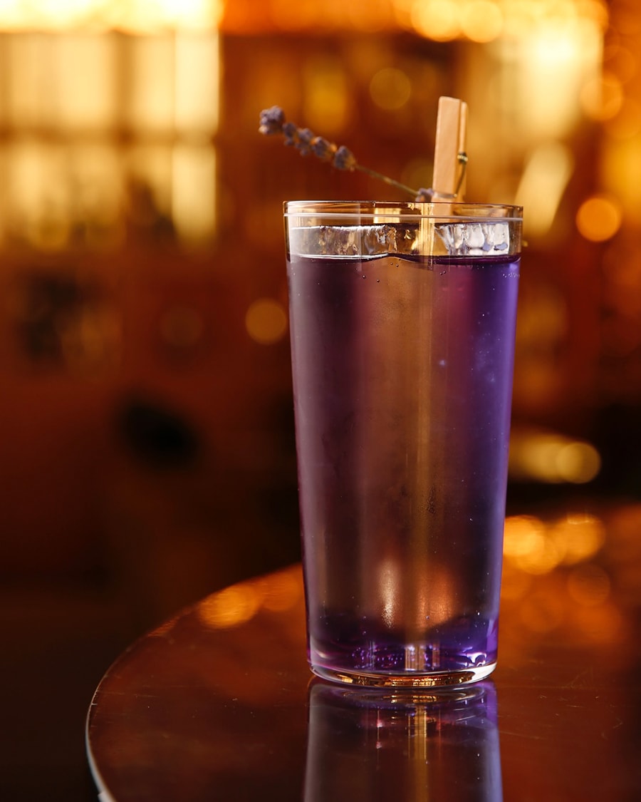 Purple Sky (Vodka / Blue Butterfly and Lavander Syrup / Lemon / Soda)